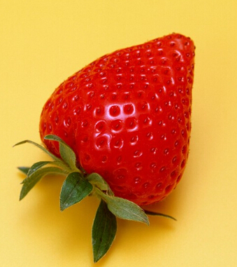 草莓的营养价值 草莓助降糖通便活血
