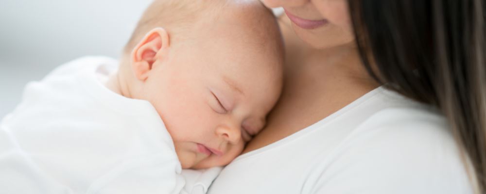 宝宝咳嗽影响宝宝睡眠 食疗方法来止咳